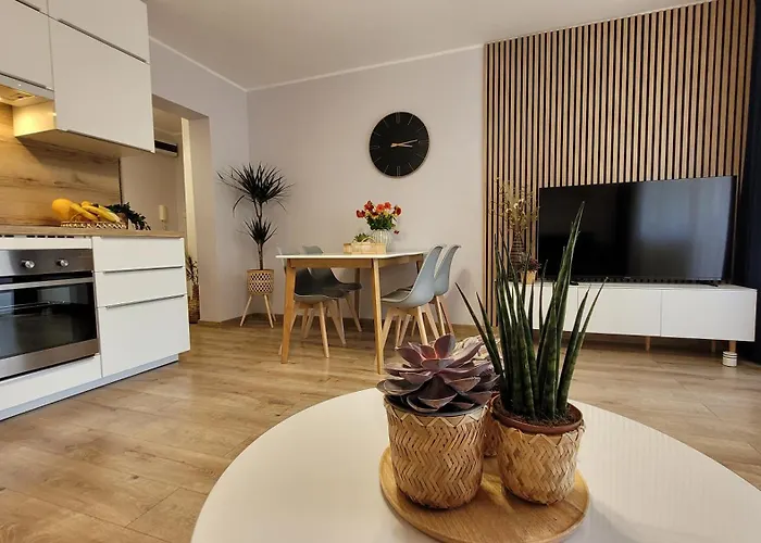Trzypokojowy Apartament Z Parkingiem